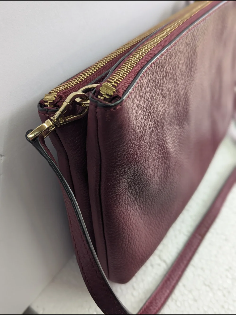 Michael Kors Burgundy Pebbled Leather Crossbody Double Zip Wristlet Clutch Gold